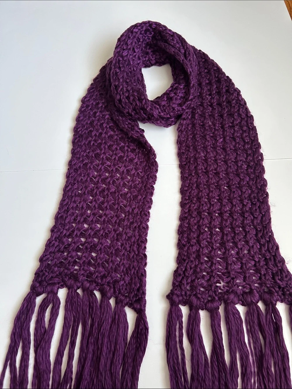Plum Knit Fringe Scarf - Women